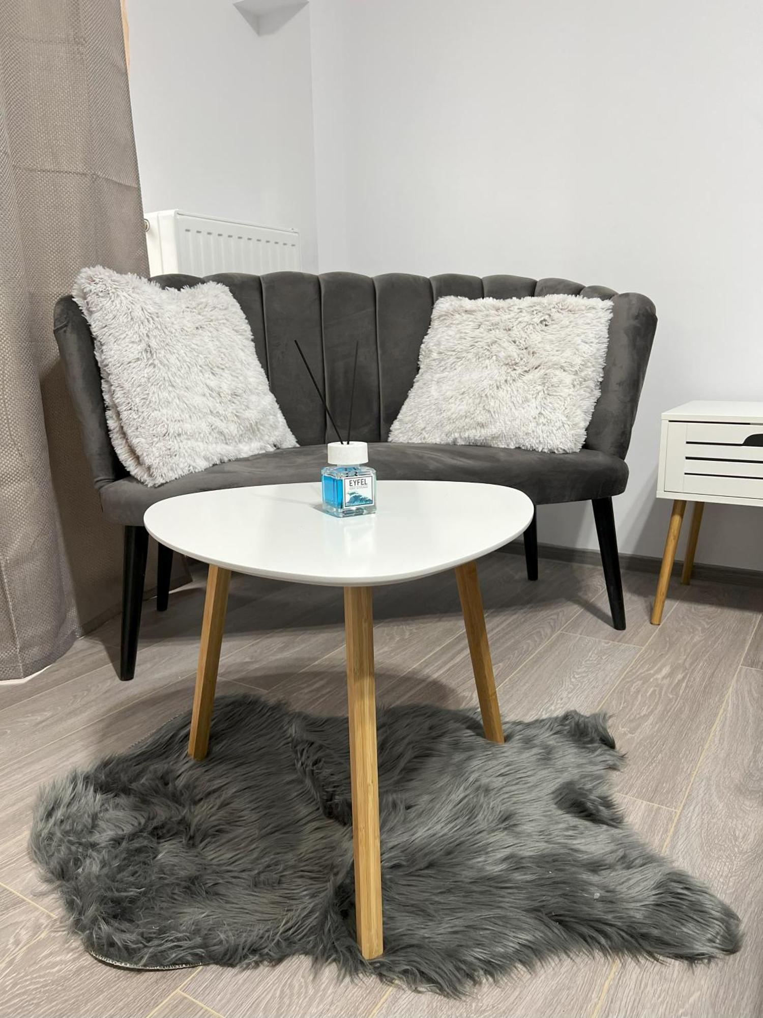 Refined Studio Haven At Exigent Plaza - 08 Bucarest Extérieur photo